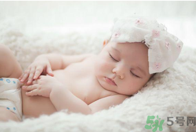 10月份可以斷奶嗎？幾月份斷奶最好？