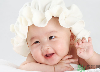 10月份可以斷奶嗎？幾月份斷奶最好？