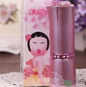 oura馬油唇膏好用嗎？愛茉莉oura馬油唇膏顏色區(qū)別