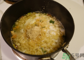 辛拉面是哪個國家的？辛拉面怎么煮好吃？