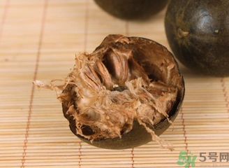 羅漢果泡水要去殼嗎？羅漢果泡水泡多久？