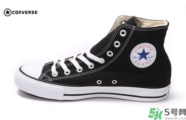 匡威鞋怎么辨別真假？匡威鞋真假辨別圖