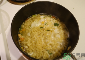 辛拉面是哪個國家的？辛拉面怎么煮好吃？