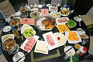 吃火鍋嘔吐怎么辦？吃火鍋吐了怎么辦？