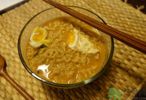 辛拉面是哪個國家的？辛拉面怎么煮好吃？