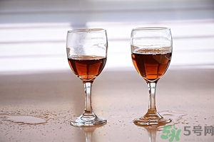 小孩能喝紅酒嗎,小孩喝紅酒好嗎？