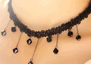 choker項鏈怎么搭配衣服？choker蕾絲項鏈搭配