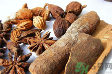 桂皮是什么?桂皮的功效與作用 桂皮是什么?桂皮的功效與作用