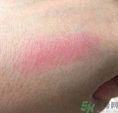 果凍口紅可以吃嗎？果凍口紅粘杯掉色嗎？