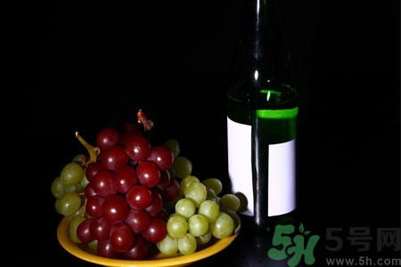 紅酒開瓶后能放多久？開瓶后的葡萄酒能放多久？