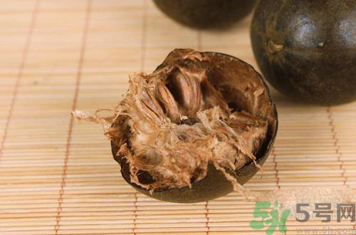 羅漢果發(fā)霉了可以泡茶嗎？喝了發(fā)霉的羅漢果茶會(huì)怎樣？