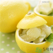 柚子皮可以泡腳嗎?柚子皮泡腳的功效 柚子皮可以泡腳嗎?柚子皮泡腳的功效