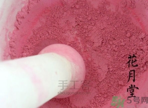 胭脂怎么用？胭脂的功效作用