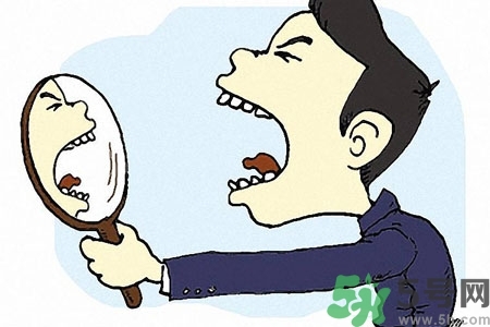 吃口香糖會(huì)口臭嗎？吃了口香糖為什么口還很臭？