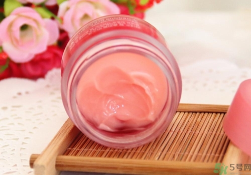 蘭芝唇膜多少錢(qián)?蘭芝唇膜韓國(guó)專(zhuān)柜價(jià)格