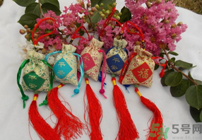 桂花香囊怎么做？桂花怎么做成香囊？