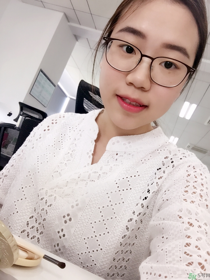 圣羅蘭圓管46號(hào)怎么樣?ysl圓管46號(hào)好看嗎? 圣羅蘭圓管46號(hào)怎么樣?ysl圓管46號(hào)好看嗎?