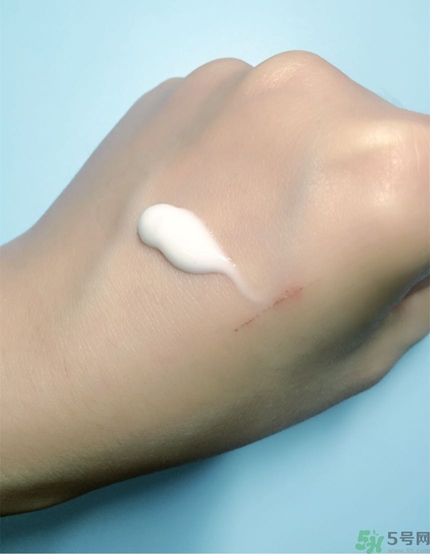 雪肌精盈潤型乳液怎么樣?雪肌精盈潤型乳液好用嗎? 雪肌精盈潤型乳液怎么樣?雪肌精盈潤型乳液好用嗎?