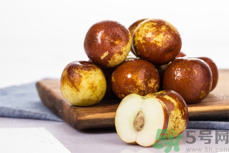 冬棗和甘蔗一起能提高免疫力嗎？冬季吃冬棗和甘蔗有什么好處？