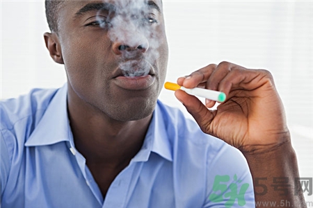 電子煙可以帶上飛機嗎?電子煙可以托運嗎? 電子煙可以帶上飛機嗎?電子煙可以托運嗎?