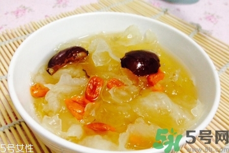 冬天喝什么湯？冬天喝什么湯能暖身體？