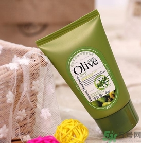 護手霜一天涂幾次好？護手霜什么時候涂比較好？