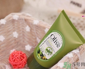 護手霜一天涂幾次好？護手霜什么時候涂比較好？