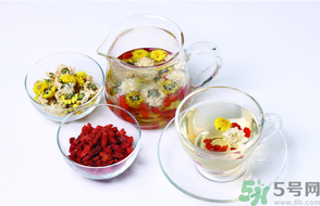 桂花和菊花可以一起泡茶嗎？桂花可以和能一起喝嗎？