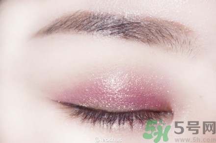 mac魅可人魚姬眼影多少錢？mac人魚姬眼影粉專柜價