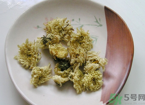 干菊花長(zhǎng)蟲(chóng)怎么辦？干菊花長(zhǎng)蟲(chóng)還能喝嗎？