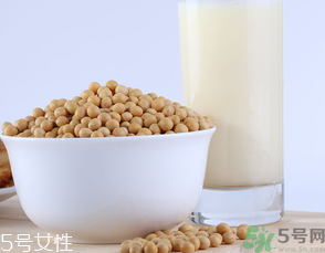 早上喝豆?jié){有什么好處？早上喝豆?jié){會(huì)胖嗎？
