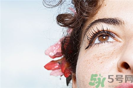 激光祛斑能洗臉嗎?激光祛斑后如何保養(yǎng)? 激光祛斑能洗臉嗎?激光祛斑后如何保養(yǎng)?