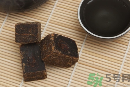 例假期間能喝黑糖嗎?來(lái)例假喝黑糖好嗎 例假期間能喝黑糖嗎?來(lái)例假喝黑糖好嗎