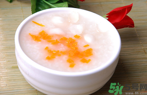 新鮮百合可以煮粥嗎？新鮮百合怎么煮粥？