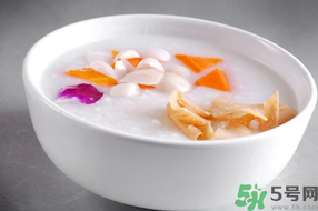 新鮮百合可以煮粥嗎？新鮮百合怎么煮粥？