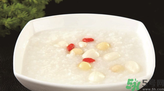 新鮮百合可以煮粥嗎？新鮮百合怎么煮粥？