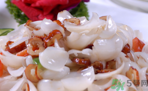 鮮百合變色了能吃嗎？鮮百合變紫色了能吃嗎？