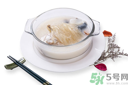 小孩可以吃燕窩嗎?小孩吃燕窩會(huì)早熟嗎 小孩可以吃燕窩嗎?小孩吃燕窩會(huì)早熟嗎