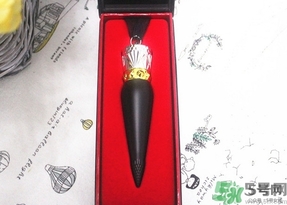 女王權(quán)杖口紅是什么牌子全名?女王權(quán)杖口紅是哪個(gè)國家的? 女王權(quán)杖口紅是什么牌子全名?女王權(quán)杖口紅是哪個(gè)國家的?