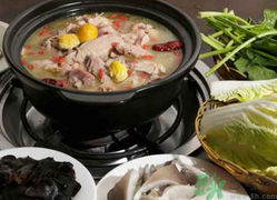 老母雞湯回奶嗎？吃老母雞會(huì)回奶嗎？