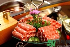 吃火鍋舌頭變黑怎么回事？吃完火鍋為什么舌頭會變黑色？