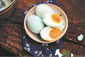 咸鴨蛋臭了還能吃嗎？臭咸鴨蛋對人體有害嗎？