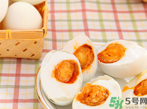 咸鴨蛋多少錢一個(gè)？咸鴨蛋多少錢一斤？