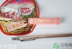 雪完美潤唇膏多少錢?雪完美潤唇膏專柜價格 雪完美潤唇膏多少錢?雪完美潤唇膏專柜價格