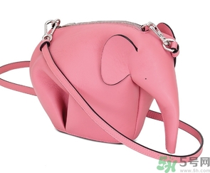 loewe大象包多少錢？loewe大象包官網(wǎng)價(jià)格