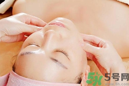 面部刮痧多久一次最好？面部刮痧能天天做嗎？