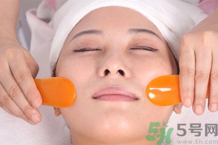 面部刮痧能瘦臉嗎？面部刮痧瘦臉多久有效果？