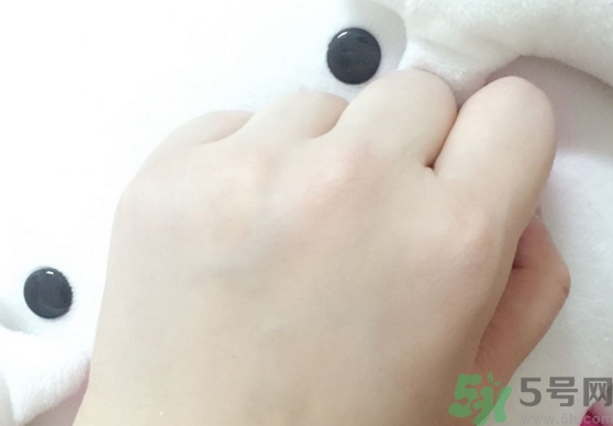 夢(mèng)詩肌魔法美白乳霜怎么樣?