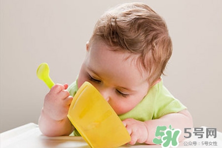 寶寶能吃豬肝嗎？7個(gè)月寶寶可以吃豬肝嗎？