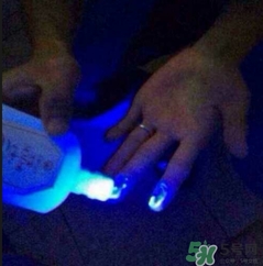 大寶sod蜜用了會變黑嗎？大寶sod蜜有激素和熒光劑嗎？